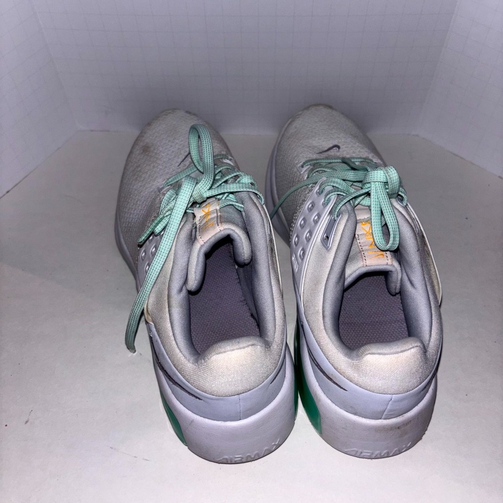Nike Air Max Bella TR 4 CW3398-101 Women 8 Training Shoes White Athletic Sneaker - Picture 4 of 9